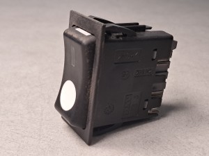 Klawisz, przycisk, włącznik  MAN, DAV nr 24 602, 9 PINów 