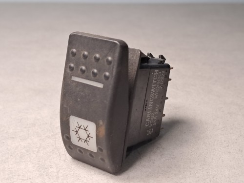 20876, Klawisz, włącznik, przycisk BOVA FHD, FLD, EURO 3, włącznik klimatyzacji  (10).jpg