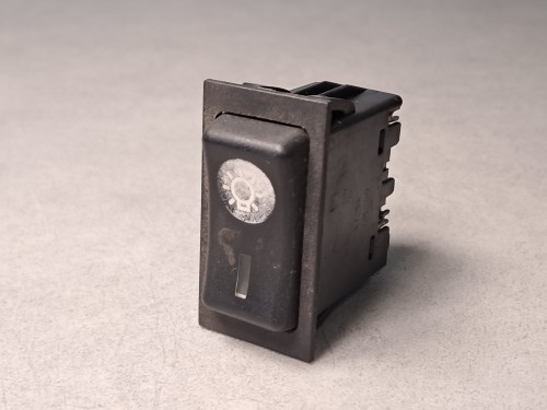 21149, Klawisz, przycisk, włącznik oświetlenia MAN, DAV nr 24 602, 8 PINów,  symbol lampy, światła  (9).jpg