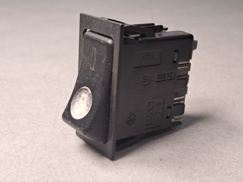 21134, Klawisz, przycisk zamykania i otwierania drzwi autobusu  MAN, DAV nr 24 602, 9 PINów,  symbol drzwi (8).jpg