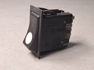 Klawisz, przycisk MAN, DAV nr 24 602, 9 PINów 