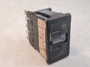 Klawisz, przycisk, włącznik, przełącznik nawiewów Dreiha, symbol wentylatora, 7 PINów