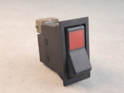 20862, Przycisk, klawisz, włącznik deski rozdzielczej HLF nr 443 851 546 820,  7 PINów +1, czerwone tło  (3).jpg
