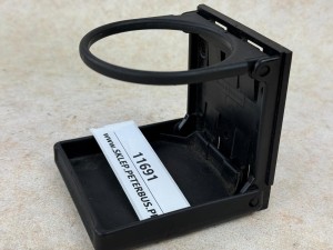 Składany uchwyt na napój - kubek, puszkę lub butelkę, mocowany do ścianki, wymiary 10 x 10 cm  