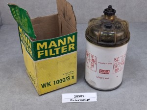 Filtr paliwa MANN FILTER WK 1060/3 wraz z pokrywą filtra VOLVO 21333413 - ZESTAW -  