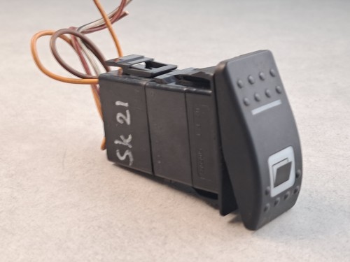 20647, Przycisk, klawisz, włącznik otwierania klap bagażowych, bocznych, kufrów BOVA EURO 3 Futura, MAGIQ, 7 PINów, CARLINGSWITSCH nr 261413  (7).jpg