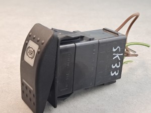 Włącznik, przycisk, klawisz ASR autobusu BOVA Futura EURO 3, 7 PINów, Carling V4B2, nr 242200  