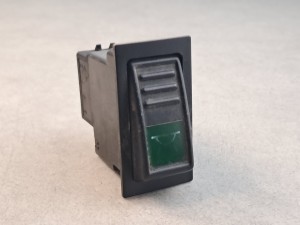 Klawisz, przycisk, włącznik nr 521.006, oświetlenie autobusu IVECO