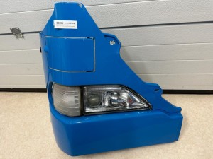 Narożnik z klapką PRAWY przód, lampa, reflektor z kierunkowskazem, Mercedes CITARO