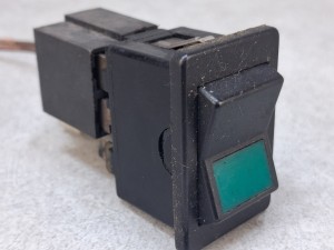 Klawisz, przycisk, włącznik oświetlenia autobusu MAN Berkhof, EURO 2 