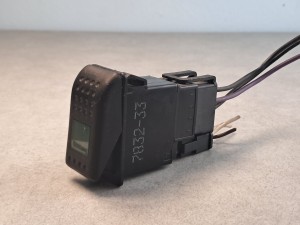 Klawisz, przycisk, włącznik 7832-33