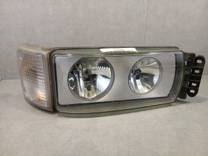 Lampa, reflektor prawy przód IRISBUS Crossway EURO 4, oryginał VALEO 504047579, 04 HCR 0088, z kierunkowskazem, 2008 rok